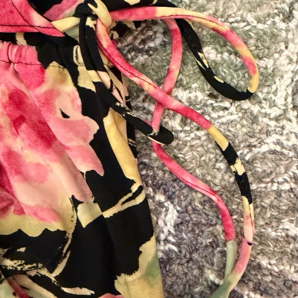Ralph Lauren Flutter Sleeve Cross Front V Neck Top Blouse Floral NWT Large - Picture 11 of 13